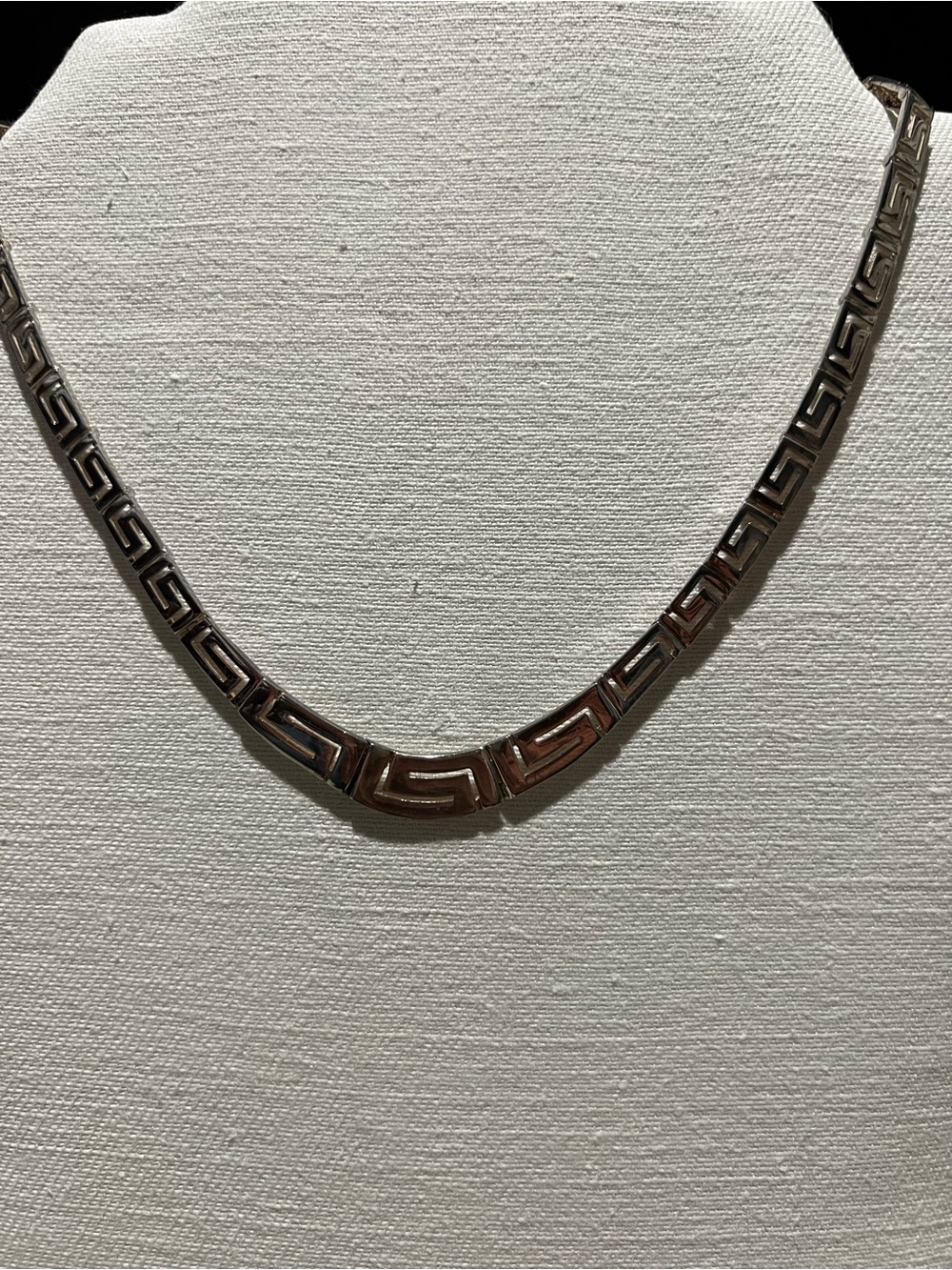Woman’s Silver-Tone Greek Key Chain Necklace 925 silver